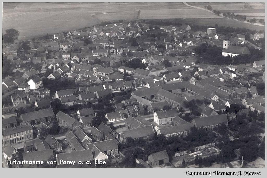 AK-Parey a. d. Elbe, Luftaufnahme-Sammlung H_Maesse-web.jpg